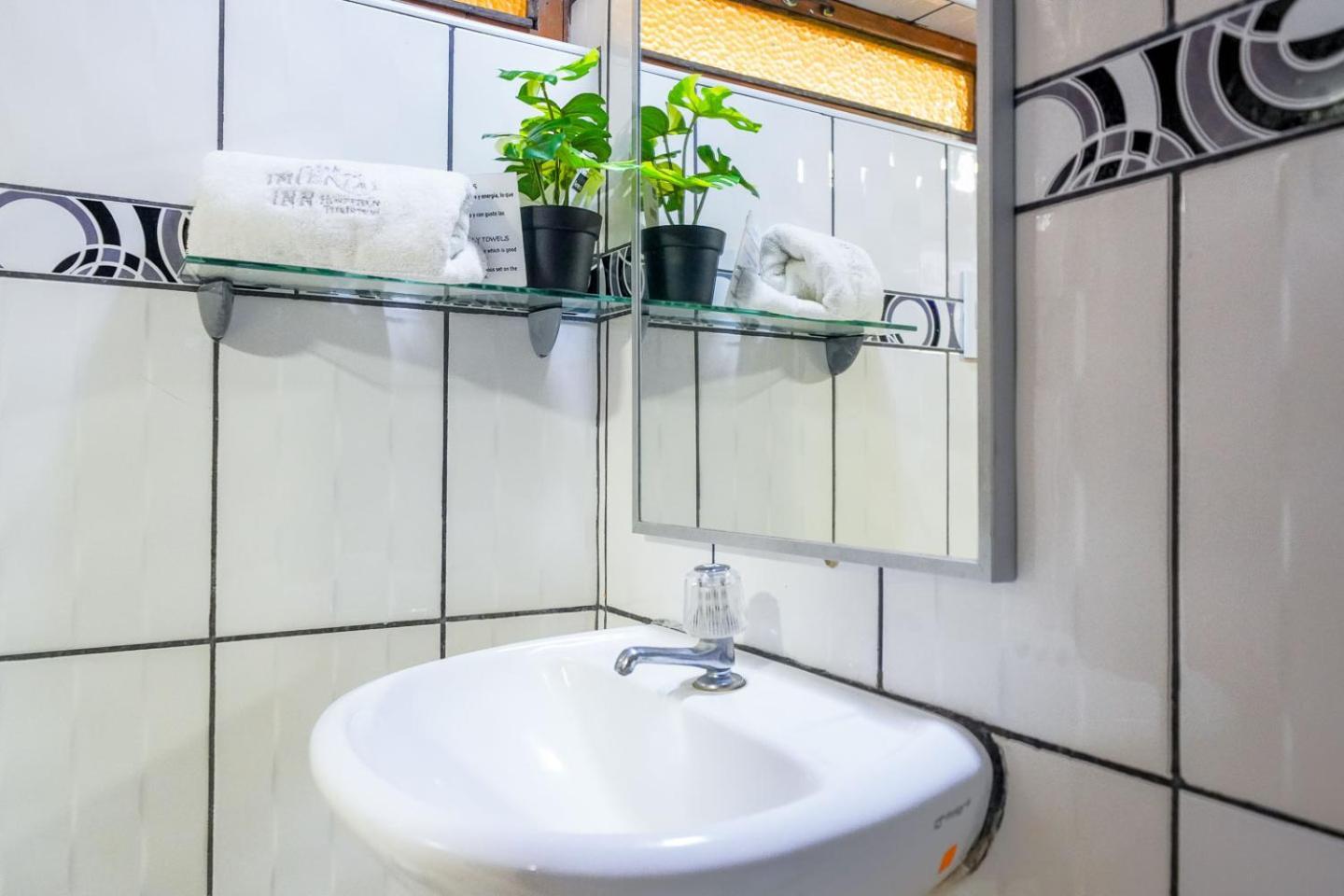 Imperial 2* Lima